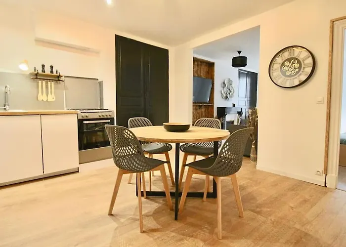 Centre Апартаменты Бриуд